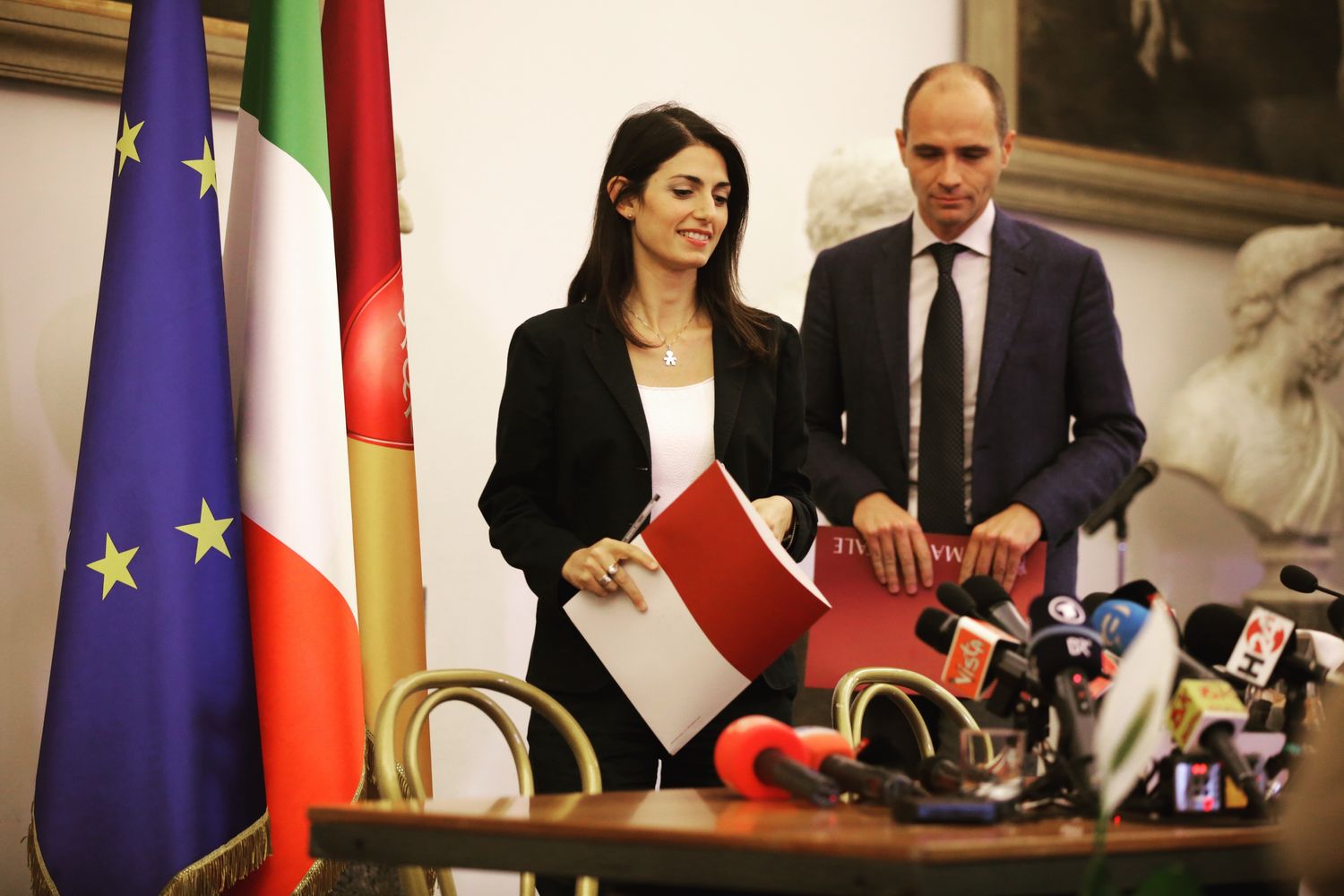&nbsp;Virginia Raggi conferenza stampa olimpiadi 2024