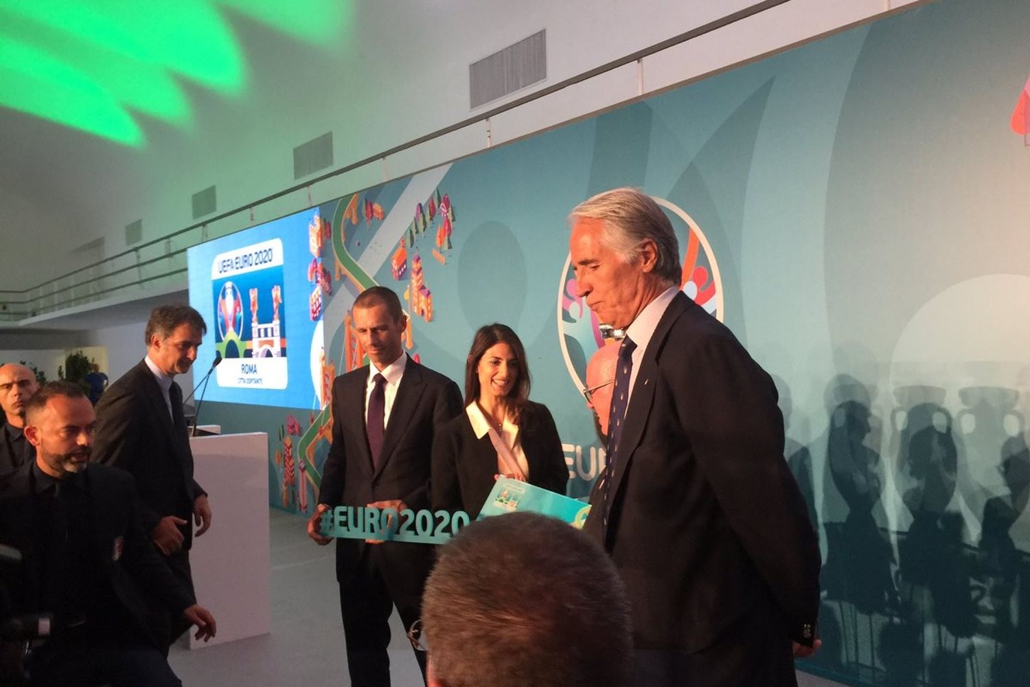 &nbsp;Raggi Malago' presentazione Euro 2020 (foto twitter Coni)