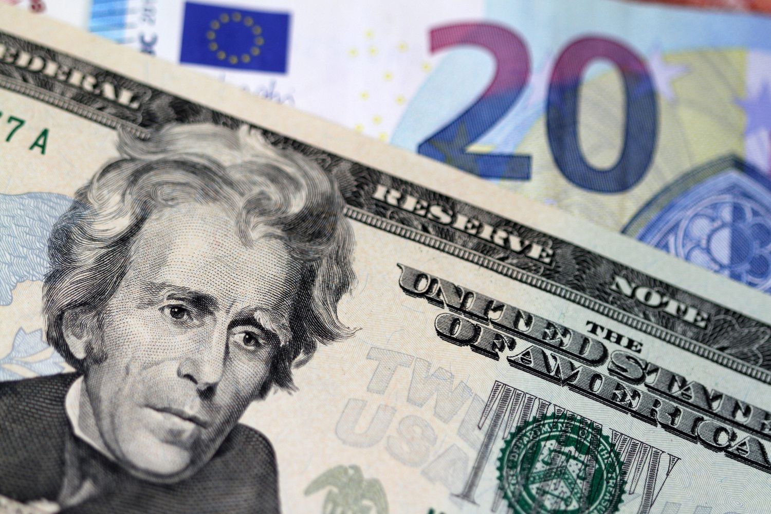 &nbsp;Euro dollaro (Afp)