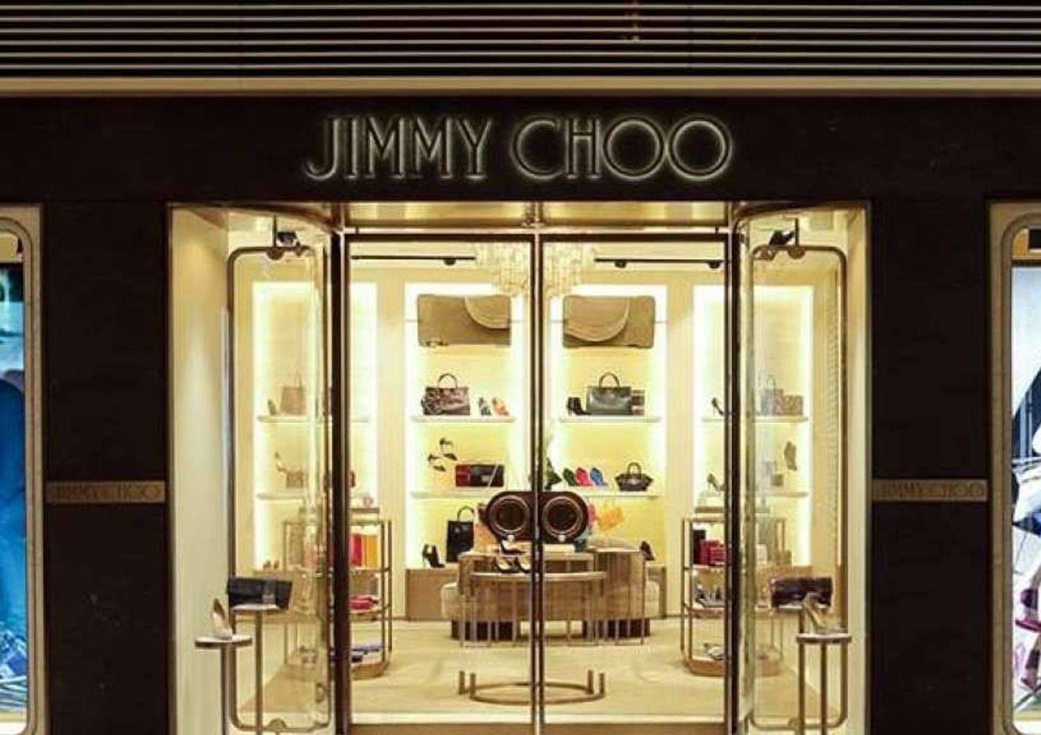 Jimmy Choo si quotera' a Londra, punta a vendere il 25%