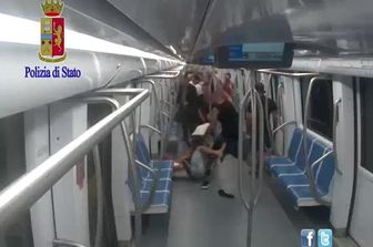&nbsp;pestaggio in metro
