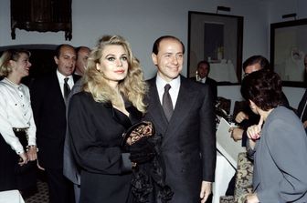 Silvio Berlusconi con la moglie Veronica Lario nel 1991