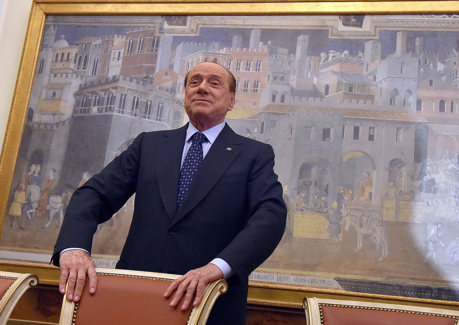 Dalla gavetta ai 12 anni al governo, le mille vite di Silvio Berlusconi&nbsp;