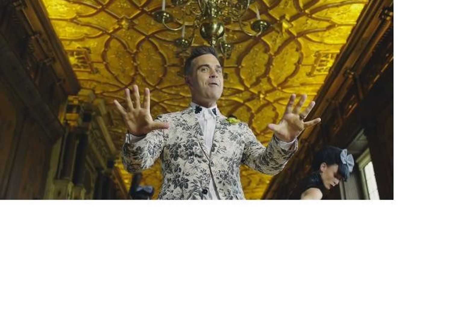 Robbie Williams, ecco il nuovo singolo&nbsp;Party Like A Russian