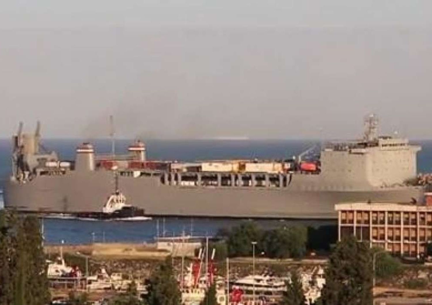 Blindato porto Gioia Tauro -Video In corso trasbordo armi chimiche