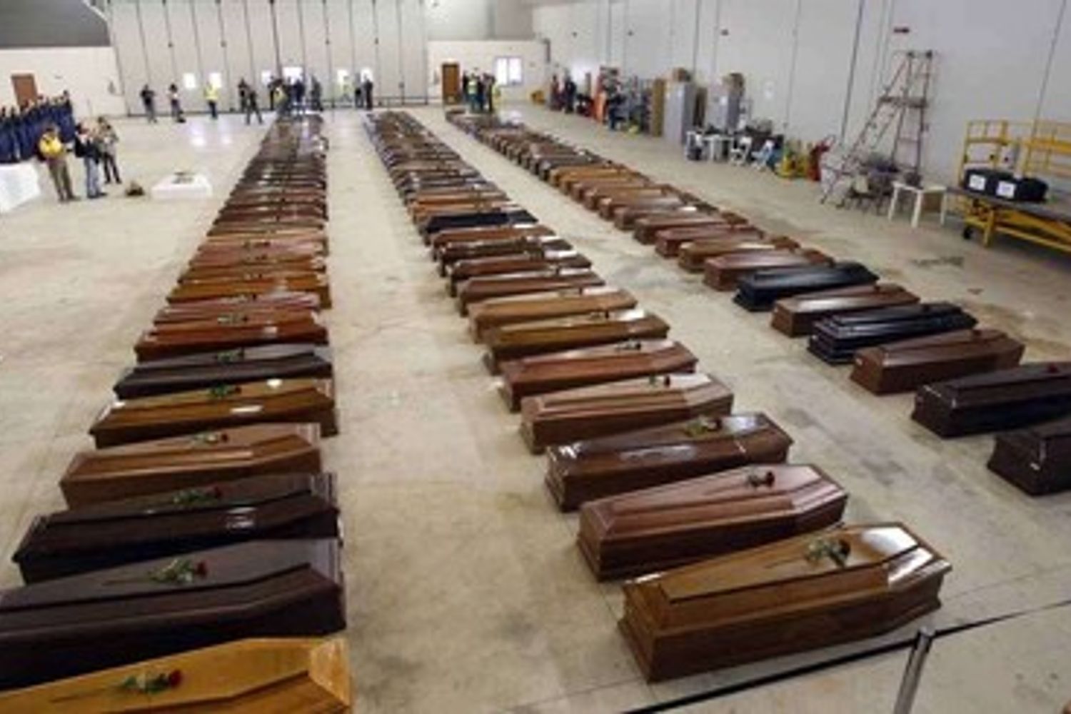 &nbsp;Lampedusa strage migranti bare (foto mediamanager)