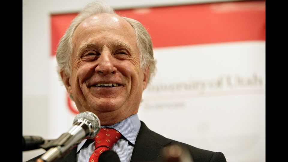 Mario Renato Capecchi (Verona, 6 ottobre 1937)Genetista italiano naturalizzato statunitense, viene insignito del premio Nobel per la medicina nel 2007 &quot;per le sue scoperte del principio per introdurre specifici geni nei topi tramite cellule staminali embrionali&quot;&nbsp;