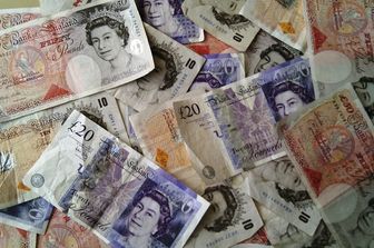 &nbsp;Sterlina sterline valuta banconote