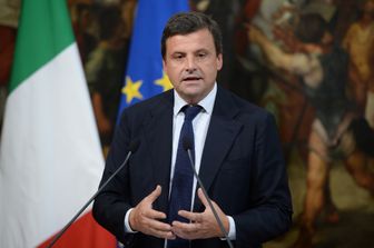 &nbsp;Carlo Calenda