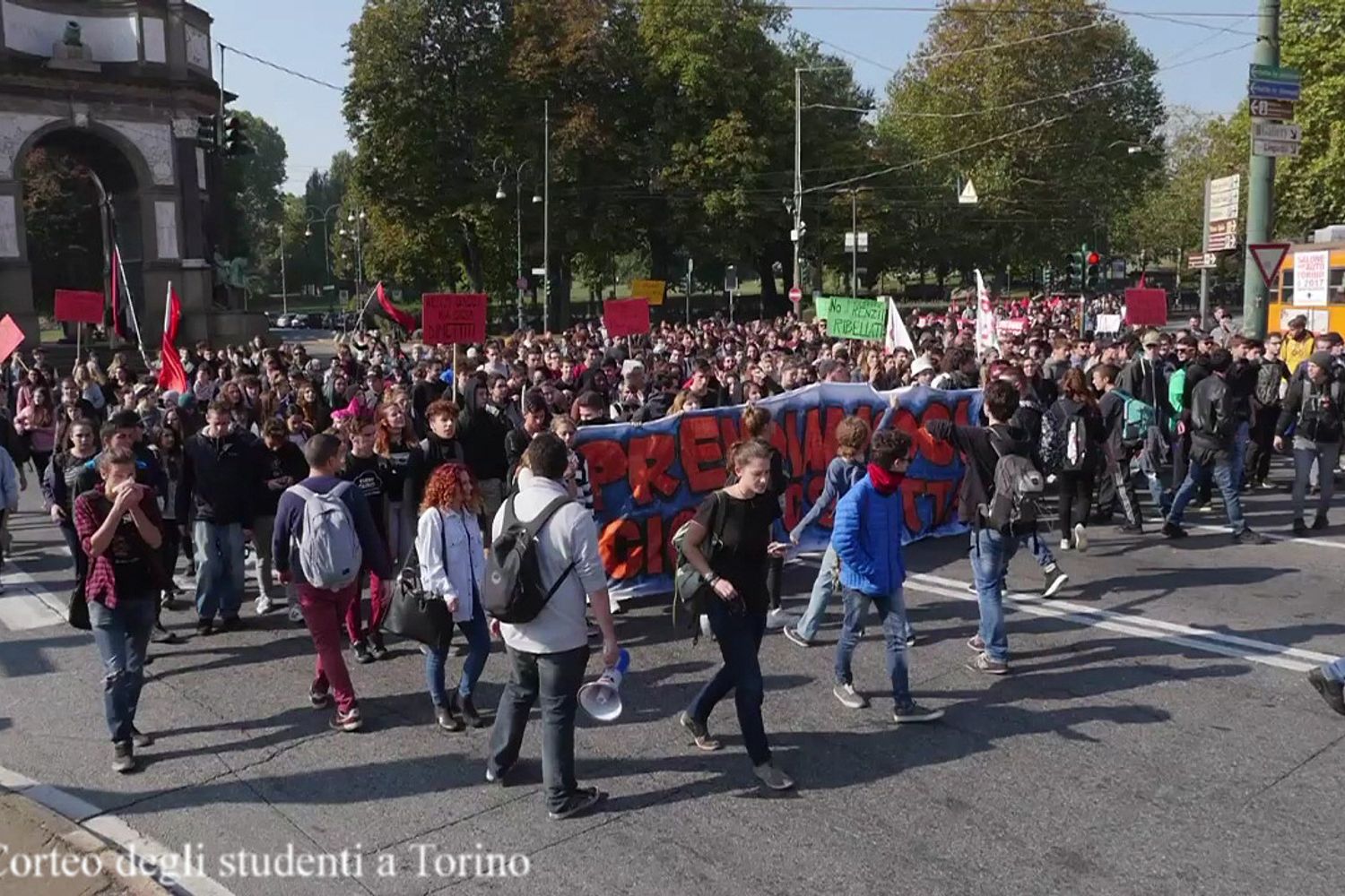 &nbsp;Manifestazione studenti contro la buona scuola Torino
