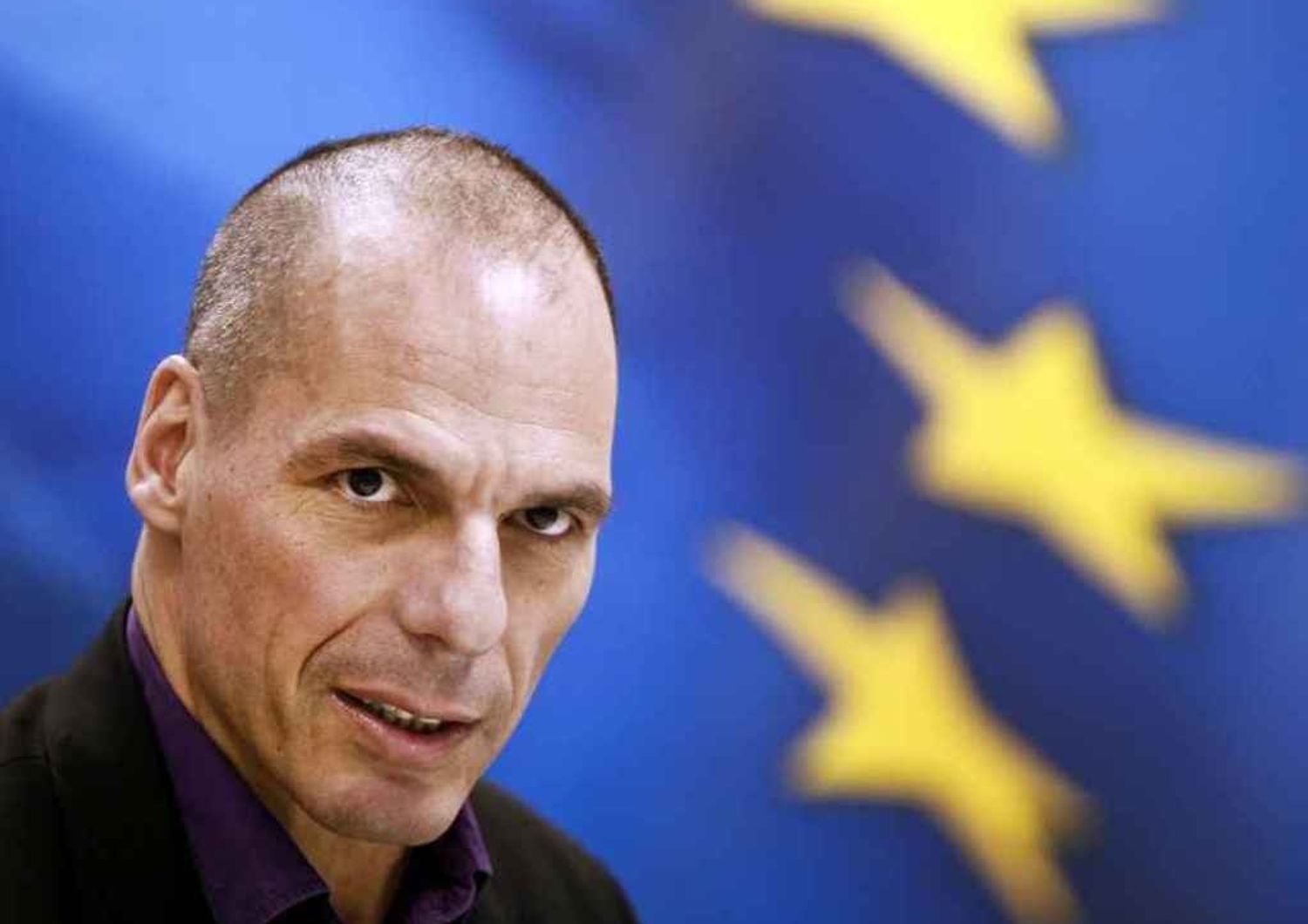 Varoufakis, no dell'Ue al piano? "Faremo referendum sull'Euro"