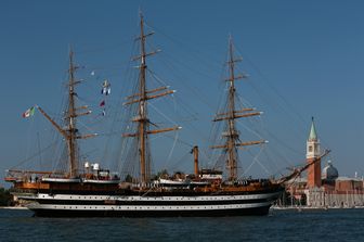 &nbsp;nave scuola Marina Militare Amerigo Vespucci (Agf)