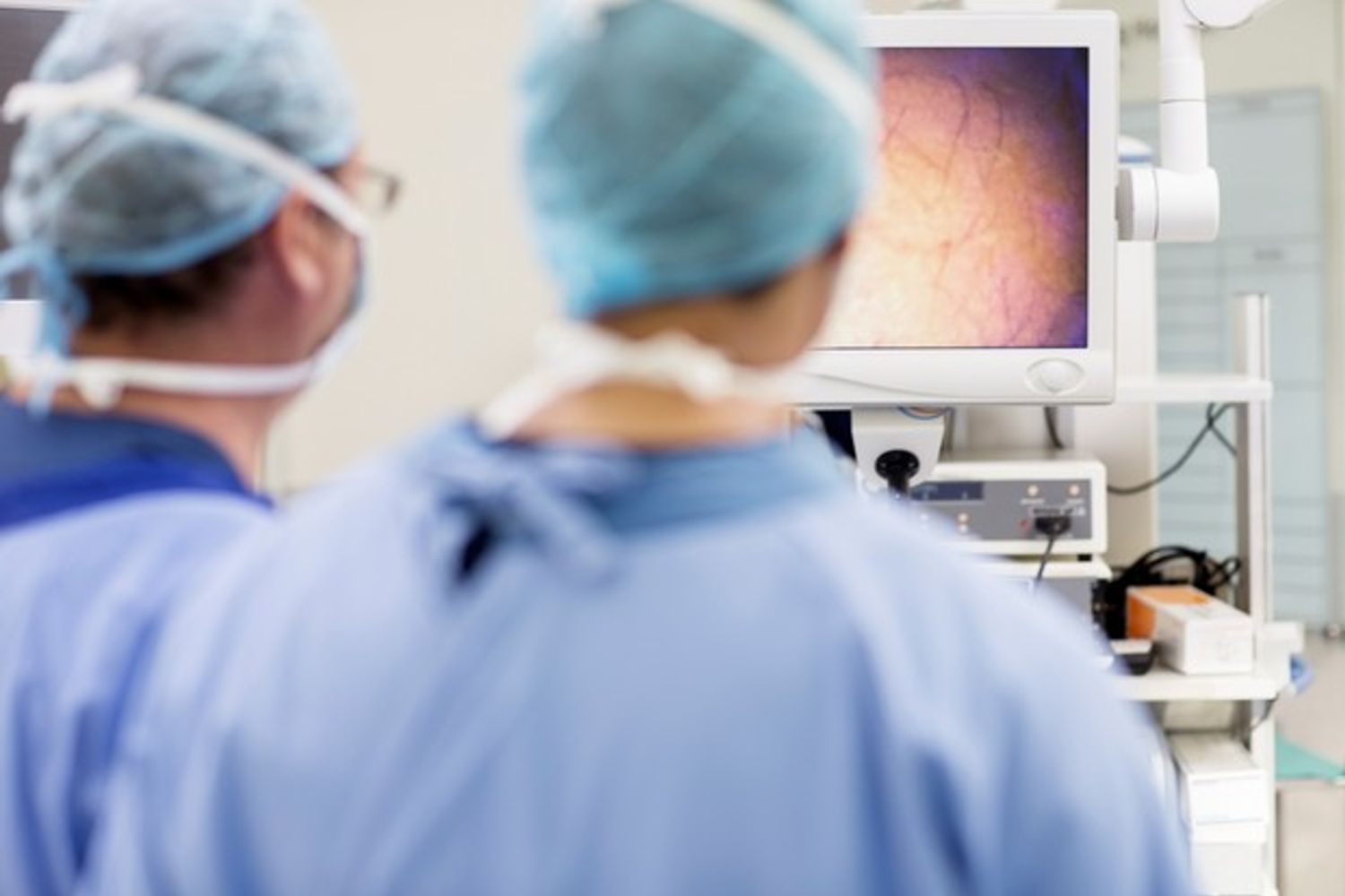 &nbsp;medici chirugia ospedale lastre radiografie monitor (afp)