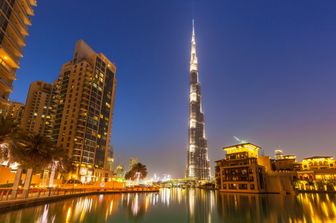 Dubai - Burj Khalifa, il piu' alto grattacielo del mondo (Afp)