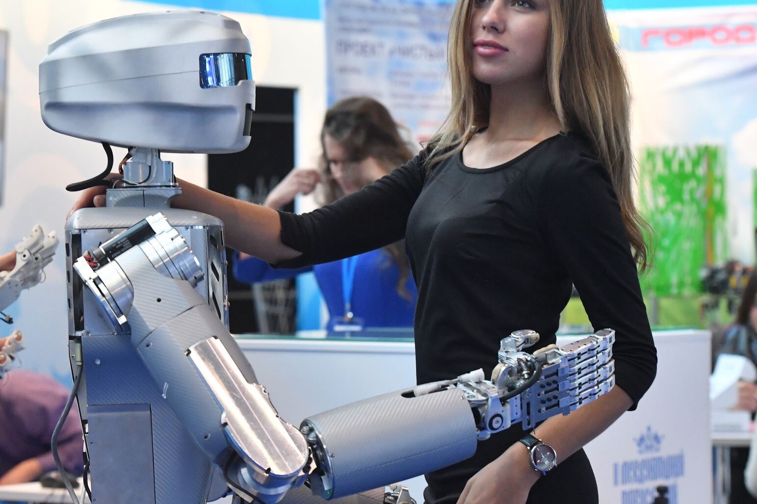 &nbsp;Robot, innovazione, tecnologia, industria, ricerca, manifattueriero