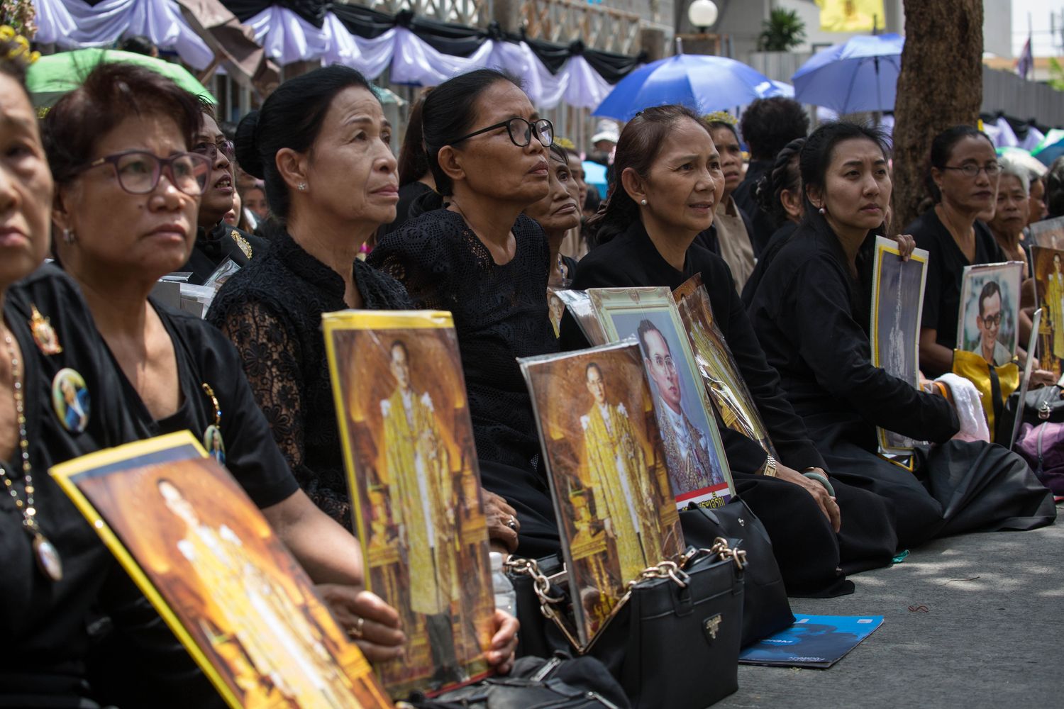 &nbsp;Thailandesi fedeli a Bhumibol Adulyadej&nbsp;