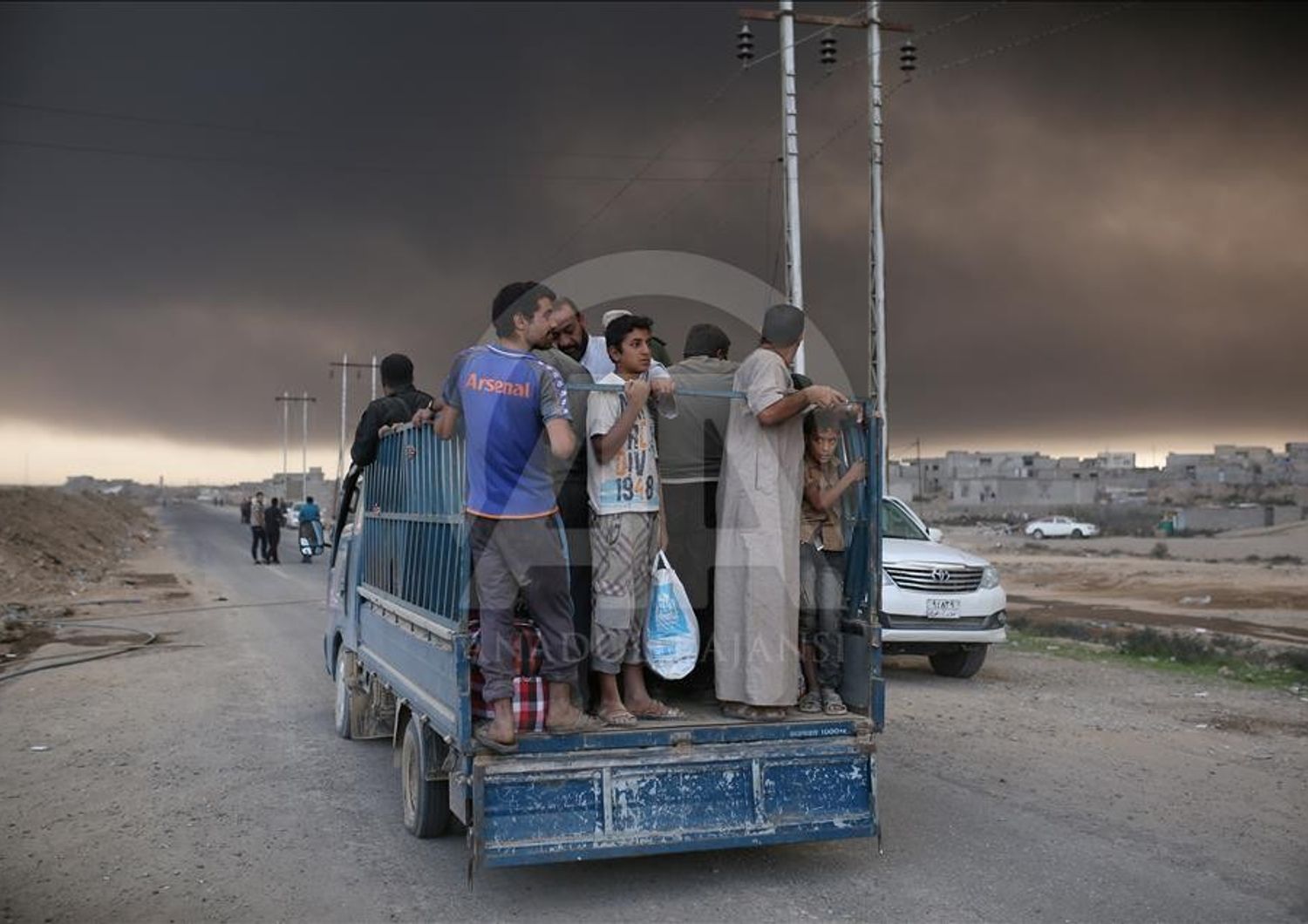 fuga da Aleppo (foto Anadolu Agency)&nbsp;