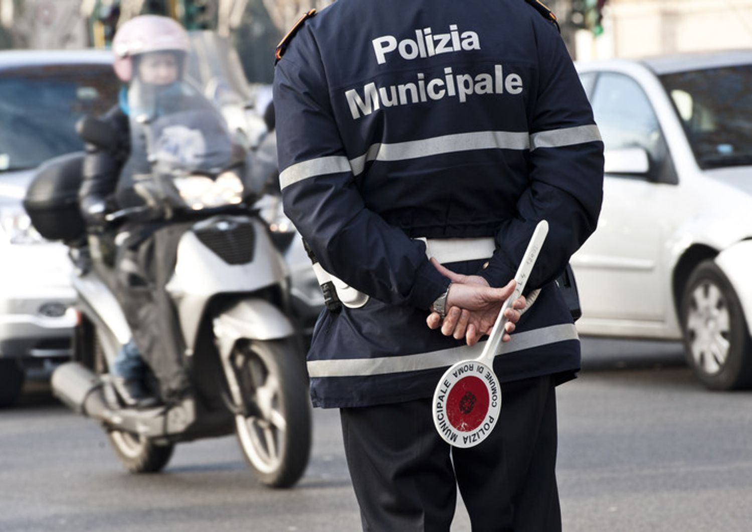 roma traffico vigili urbani polizia municipale (agf)