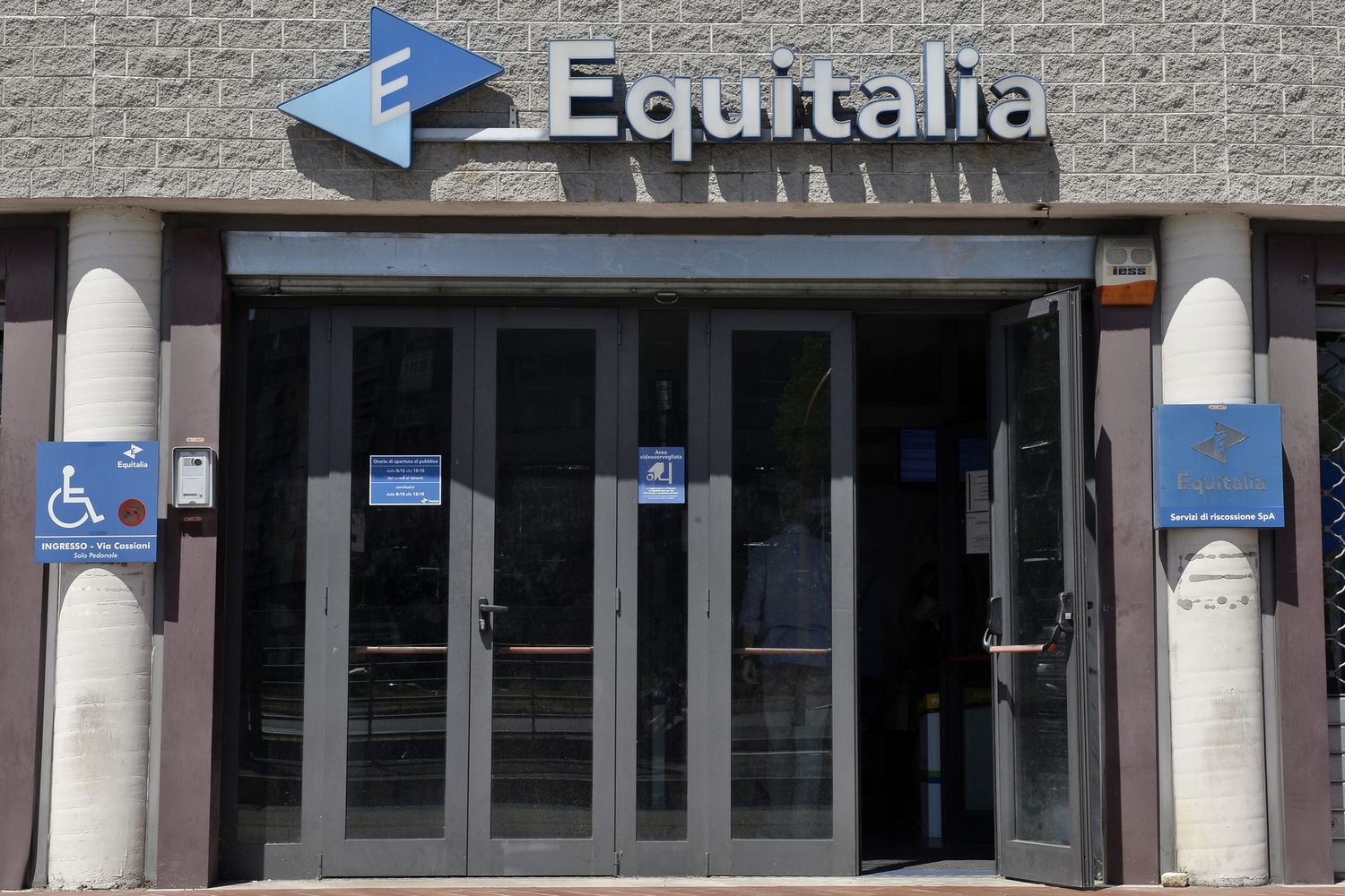 &nbsp;Equitalia