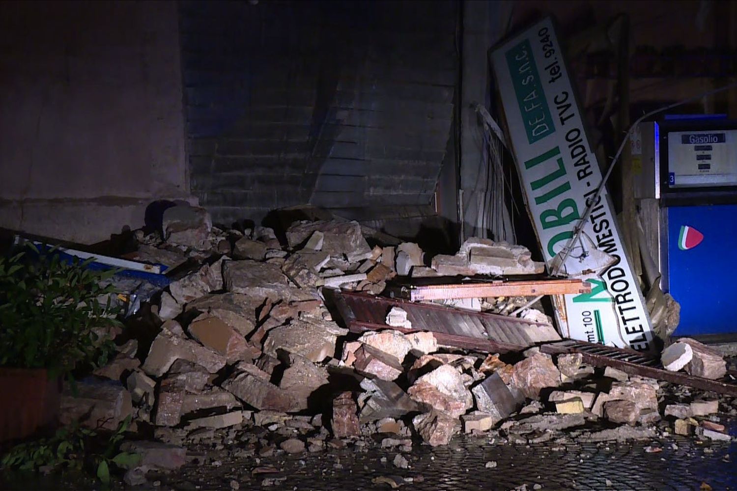 &nbsp;Terremoto sisma centro italia macerata visso ussita (afp)