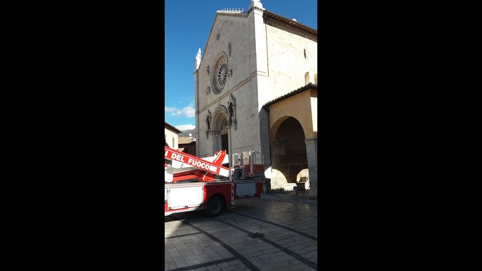 Terremoto Italia centrale, Basilica di San Benedetto Norcia (foto di Marco Traini, Agi)&nbsp;27 ottobre 2016