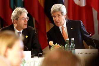 &nbsp;Gentiloni Kerry &nbsp;Johnson (afp)