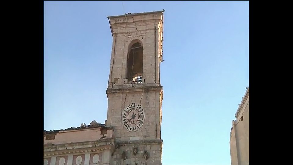 &nbsp;&nbsp;Norcia, terremoto di magnitudo 6.5 (Afp) 30 Ottobre 2016