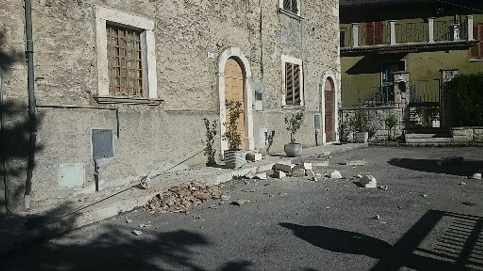 &nbsp;Crolli Acquasanta Terme Ascoli (foto di Marco Traini, Agi) 30 ottobre 2016