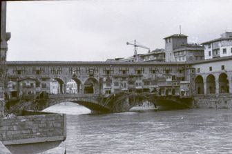 &nbsp; &nbsp; Cos&igrave; si presentava Firenze cinquant'anni fa dopo l'alluvione&nbsp;(foto dall'archivio storico di Agi)