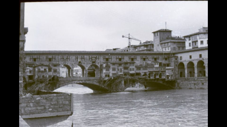 &nbsp; &nbsp; Cos&igrave; si presentava Firenze cinquant'anni fa dopo l'alluvione&nbsp;(foto dall'archivio storico di Agi)