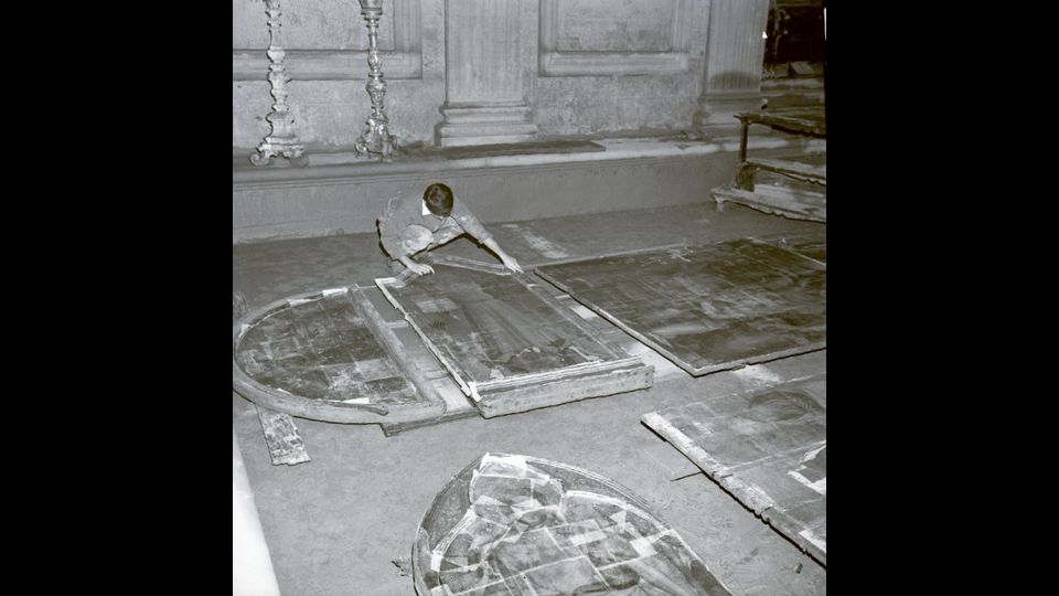 &nbsp; &nbsp; Cos&igrave; si presentava Firenze cinquant'anni fa dopo l'alluvione&nbsp;(foto dall'archivio storico di Agi)