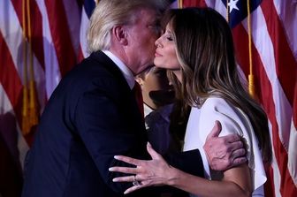 Donald Trump e la moglie Melania (afp)