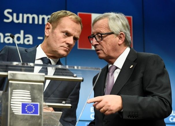 &nbsp;Tusk e Juncker (afp)