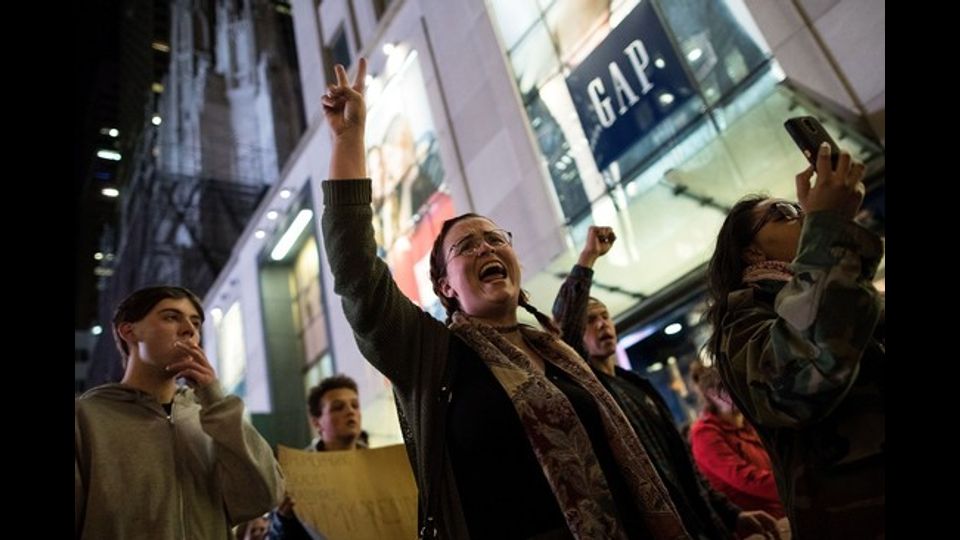 Proteste e manifestazioni a New York (foto Afp)