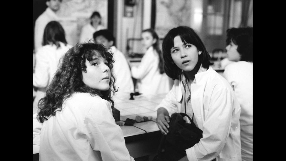 Una giovanissima Sophie Marceau in &quot;La Boum&quot;, film francese del 1980, diretto da Claude Pinoteau. 1980 (Afp)