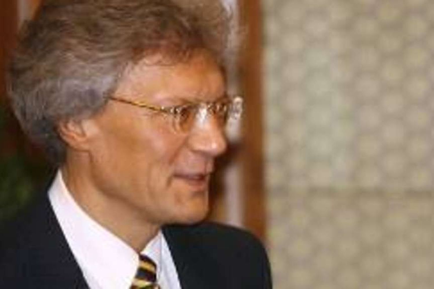 &nbsp;Sergey Razov ambasciatore russo (consolatorusan)