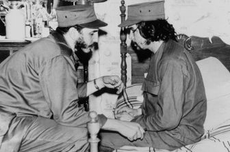 Fidel Castro con Che Guevara (Afp)&nbsp;