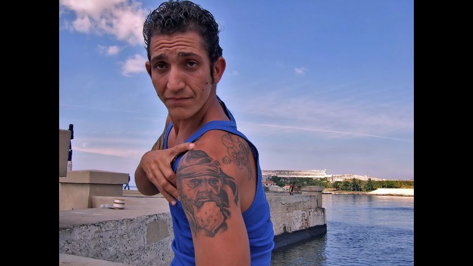 Un tatuaggio raffigurante Fidel Castro (Afp)&nbsp;