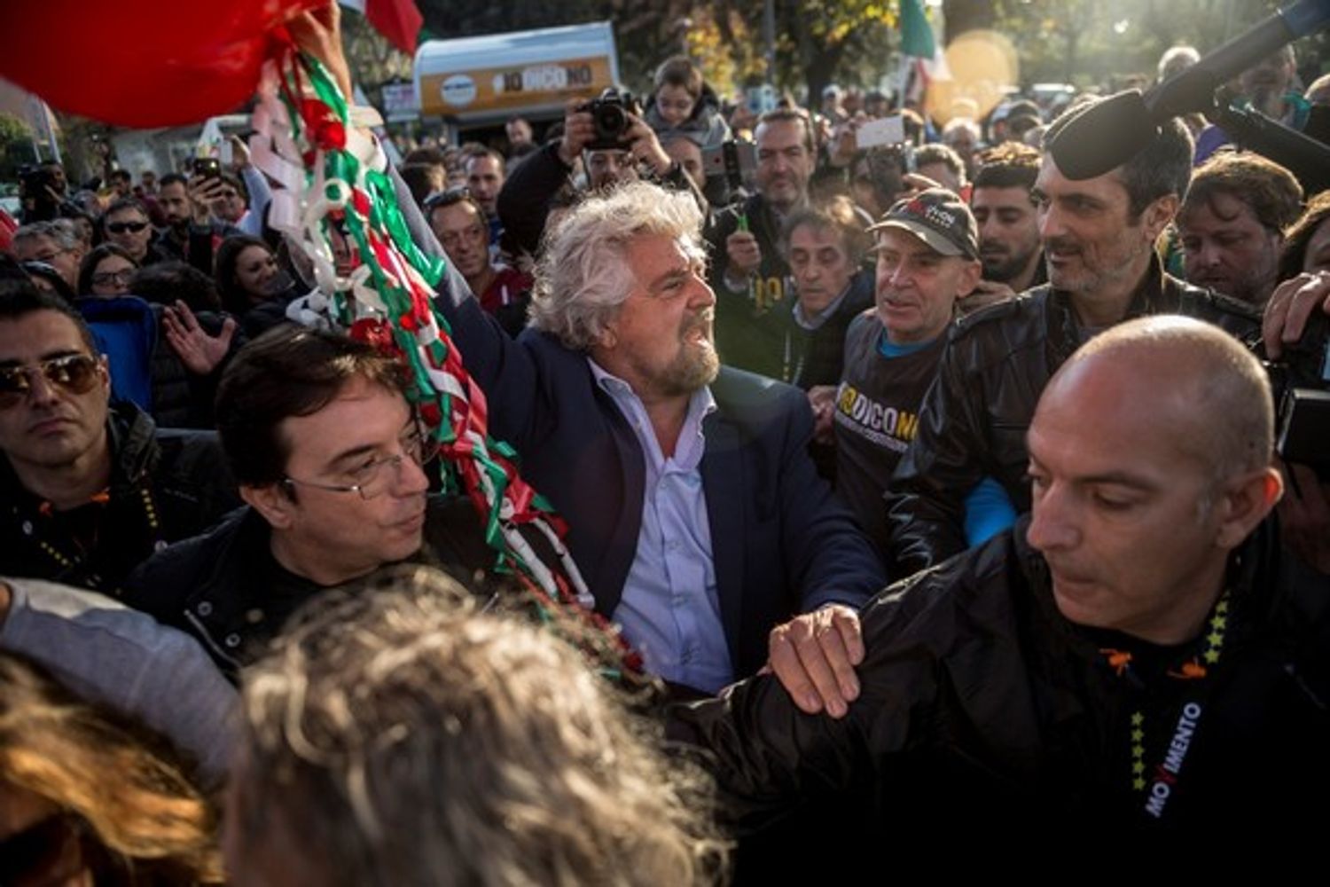 &nbsp;Beppe Grillo, leader del M5S, guida la Camminata per la Costituzione per dire No al Referendum del 4 dicembre