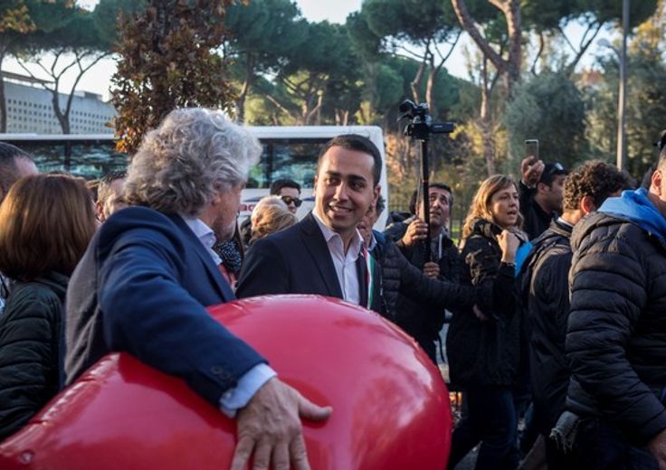 &nbsp;Luigi di Maio con Beppe Grillo alla Camminata per la Costituzione