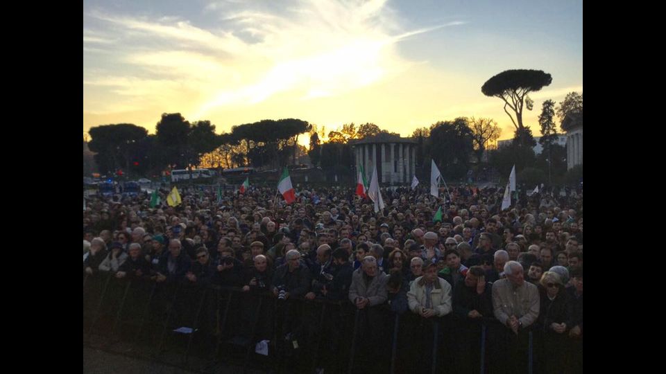 &nbsp;Beppe Grillo, leader del M5S, guida la Camminata per la Costituzione per dire No al Referendum del 4 dicembre