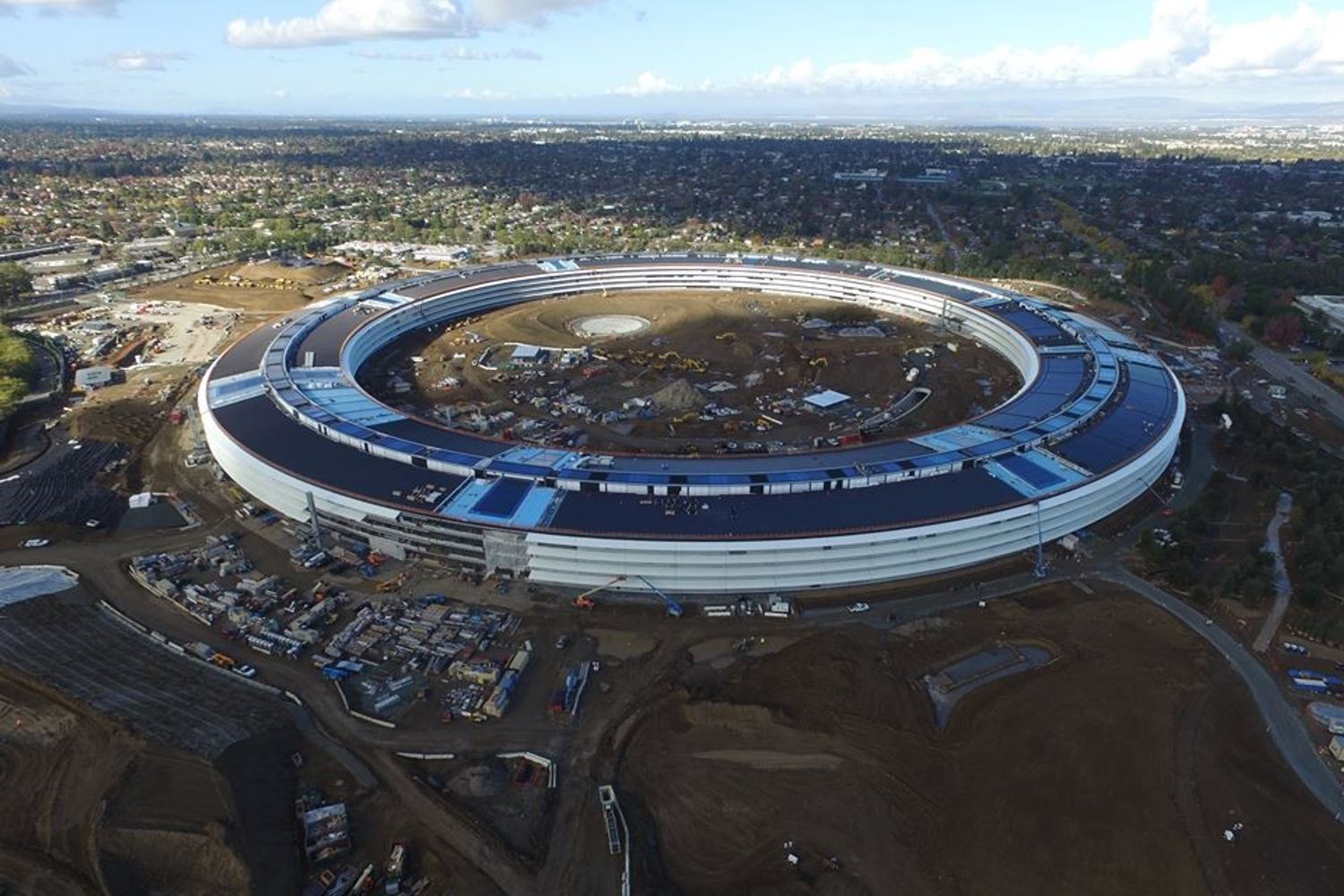 &nbsp;Apple Campus 2 (fb)