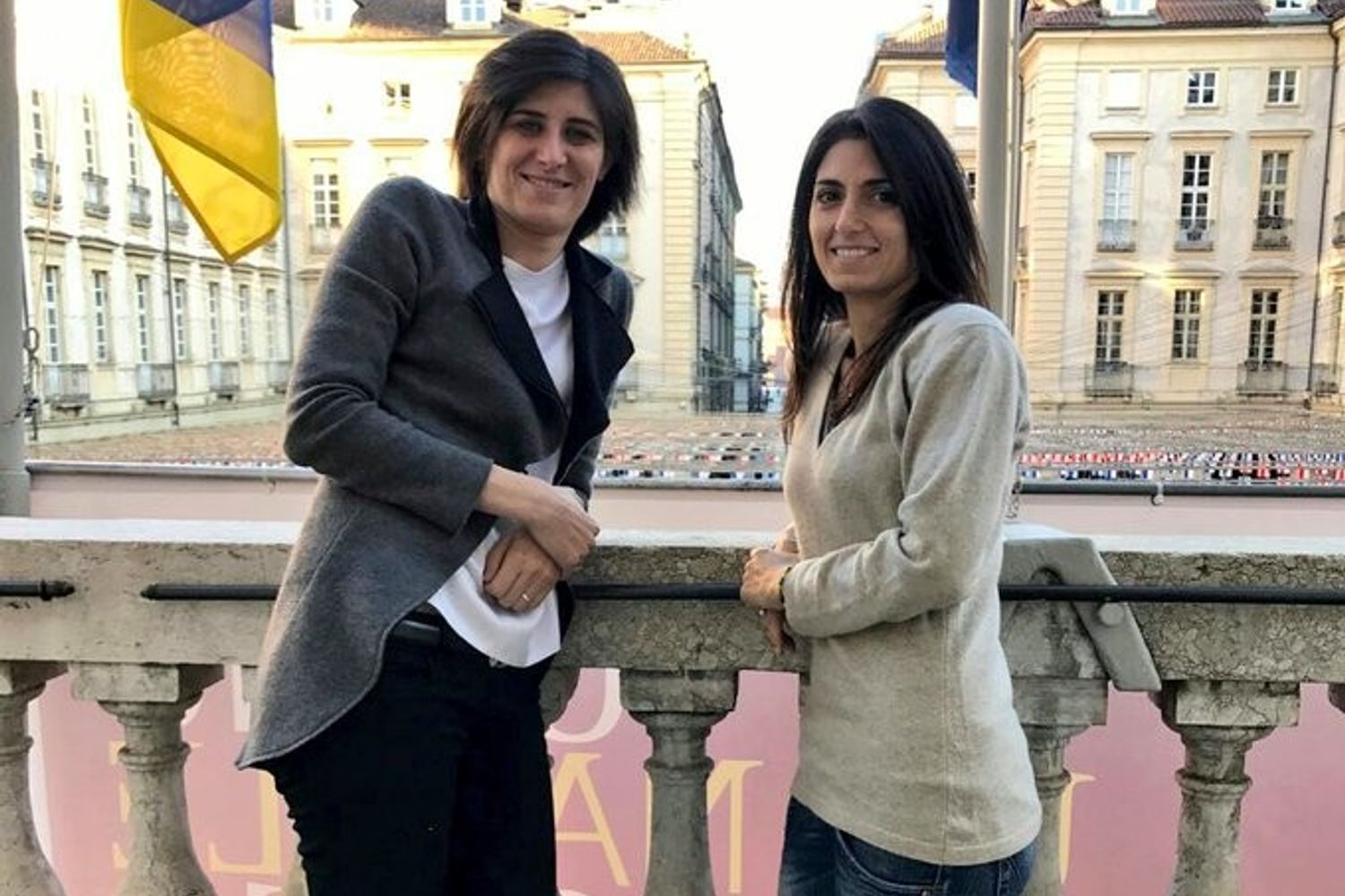 &nbsp;Raggi e Appendino a Palazzo Civico di Torino&nbsp;