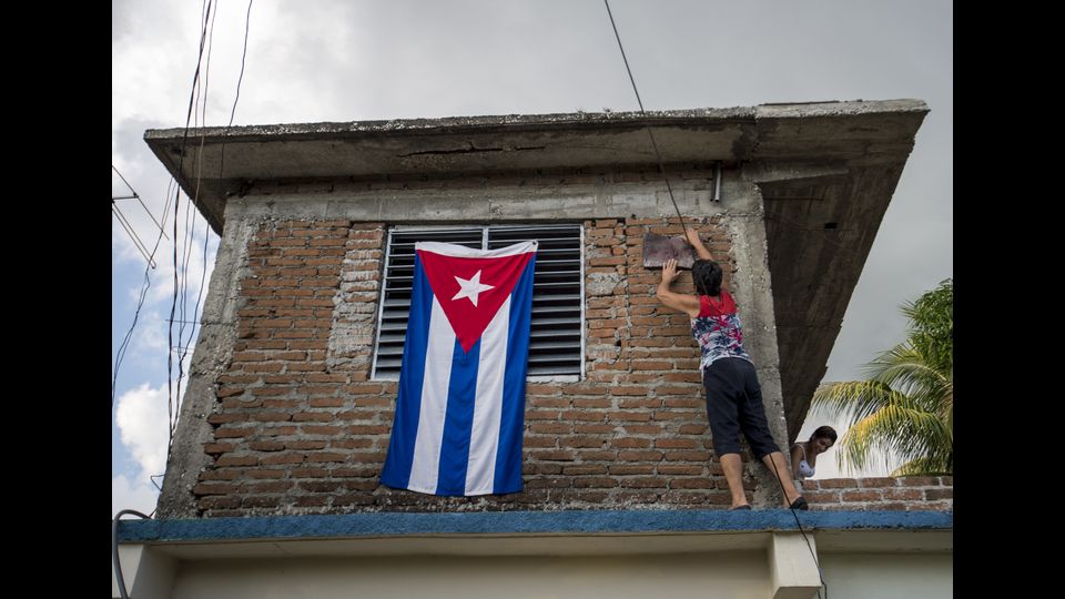 &nbsp;Le ceneri del lider maximo attraversano l'isola di Cuba in un viaggio di quattro giorni (Afp)