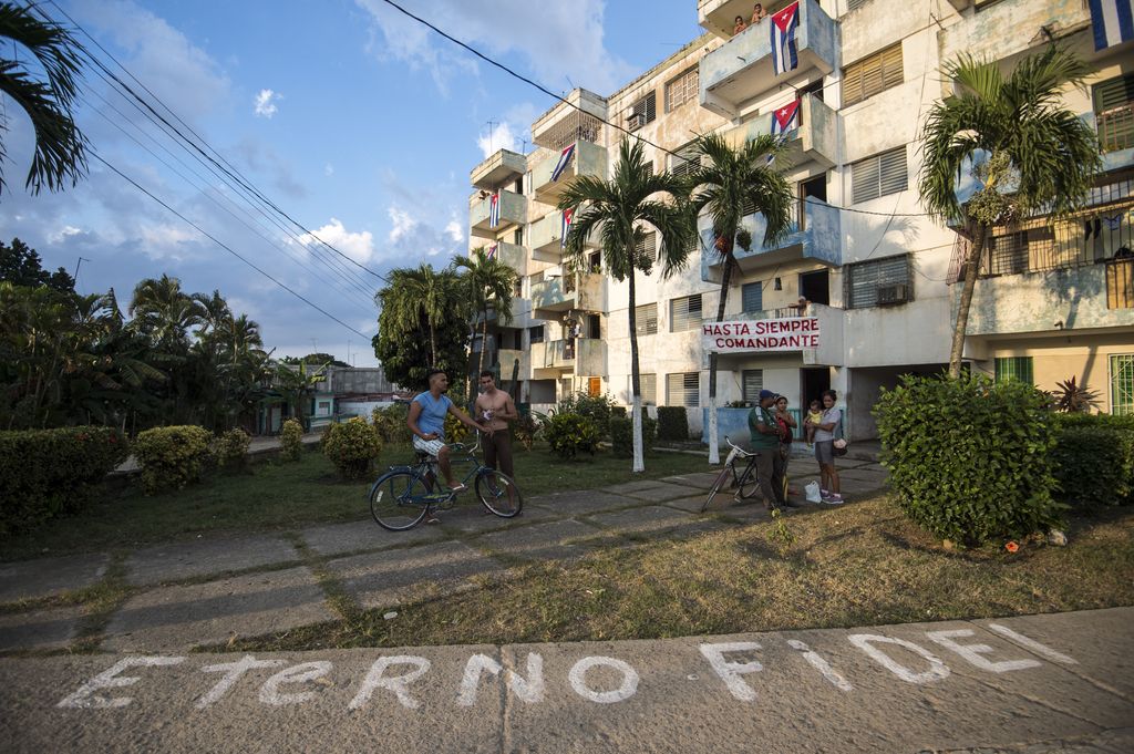 L'ultimo saluto a Castro (Afp)