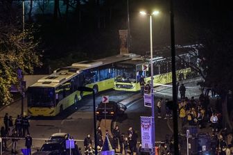 &nbsp;Turchia autobomba esplosione istanbul stadio Beksitas (afp)