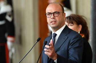 &nbsp;Consultazioni, Angelino Alfano al Quirinale (afp)