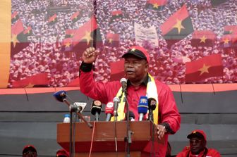 Celebrazioni per 60 anni fondazione Movimento popolare di liberazione dell'Angola (Mpla) - discorsoministro della Difesa e vicepresidente del partito, Joao Lourenco (Afp)