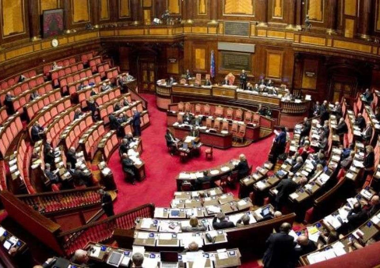 Italian Senate debates constitutional reform bill