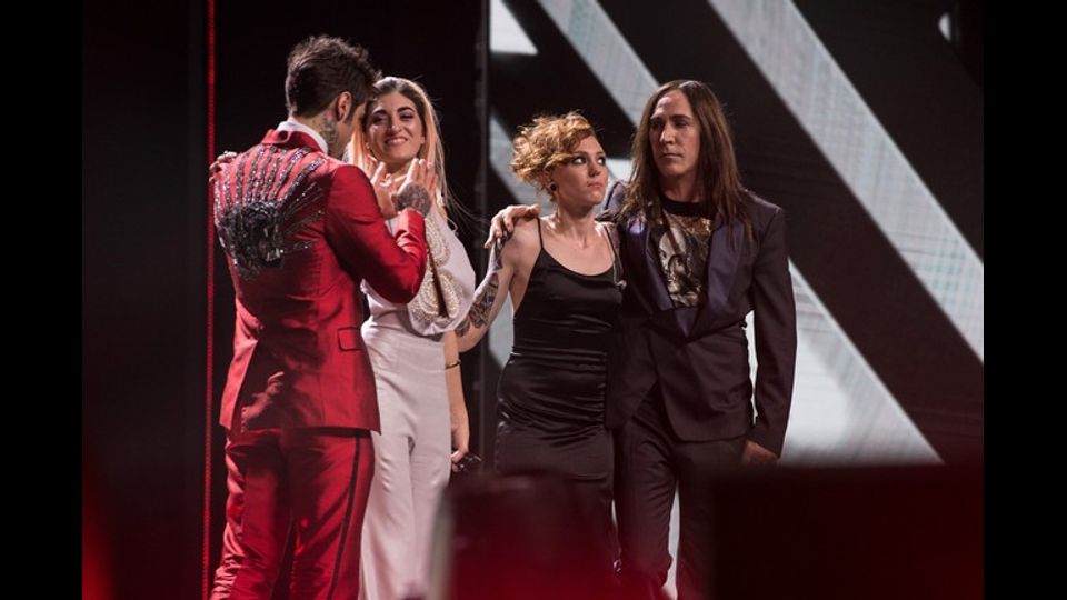 &nbsp;Rochelle e Eva con Fedez e Agnelli (credit Sky)